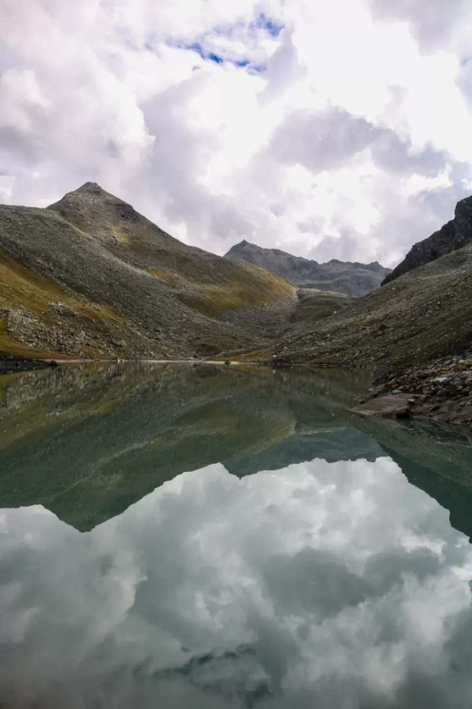 Photo of Manalsu River By Prasan Bandragall