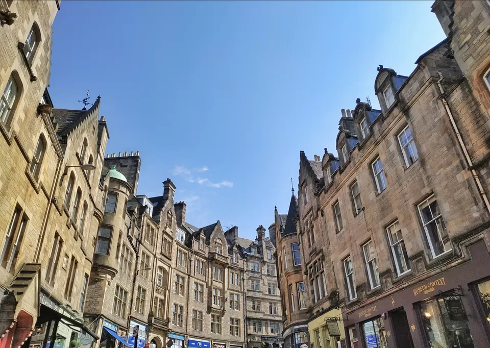 Photo of Edinburgh Old Town, Edinburgh, UK by Saurabh Amrit