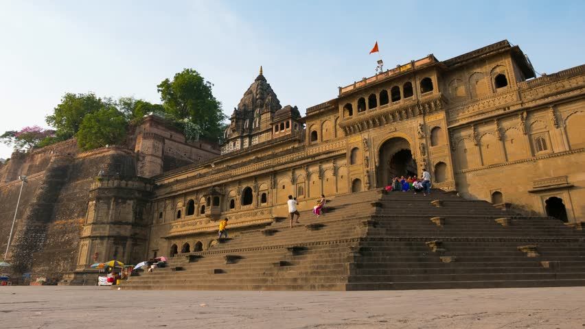 Photo of चलिए महेश्वर का दीदार करते हैं, नर्मदा के चरणों में मां अहिल्या बाई की अद्भुत नगरी Maheshwar by इन्द्रभूषण मिश्र