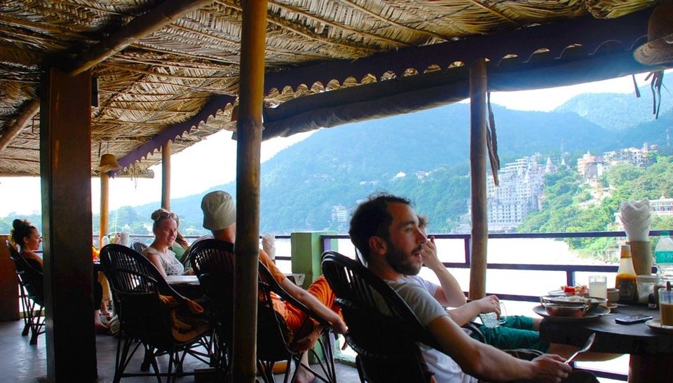 Photo of Rishikesh - Psychedelic Ganga 4/22 by Pratik Goel