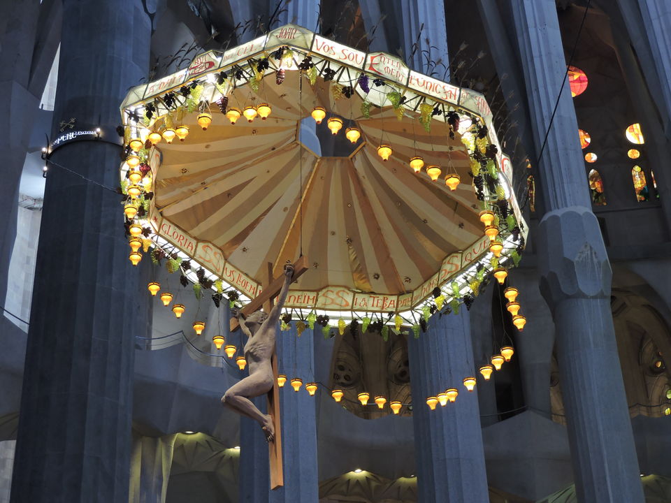 Photo of Sagrada Familia – Church of the poor in Barcelona, Spain 5/12 by Pratik Goel