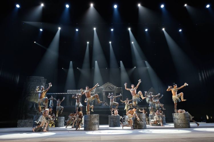 Photo of Best Stage Shows Across The World That are Worth Your Money 29/30 by Pratik Goel