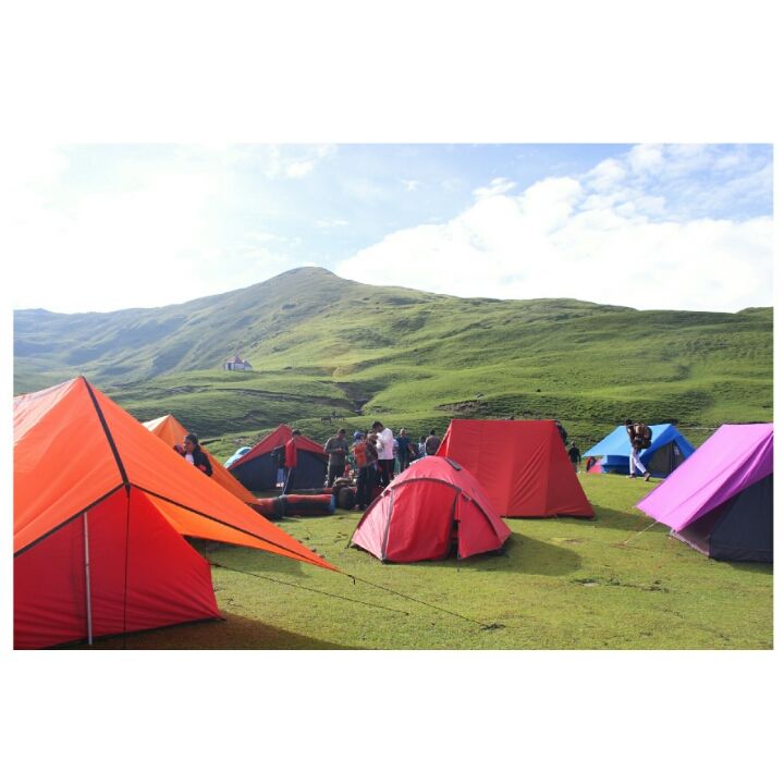 Photo of Roopkund Base Camp, Road for Roopkund Trek, Lohjang, Uttarakhand 246427, India by Naini Shah (DateWithMountains)