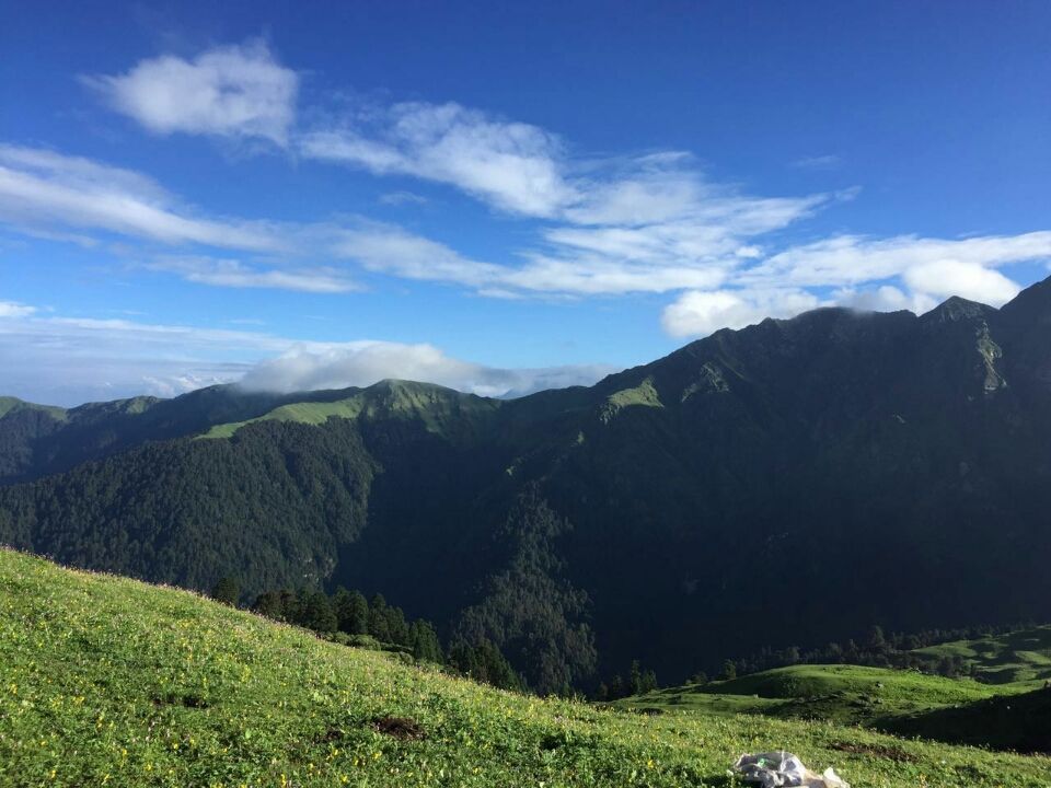 Photo of Roopkund Base Camp, Road for Roopkund Trek, Lohjang, Uttarakhand 246427, India by Naini Shah (DateWithMountains)