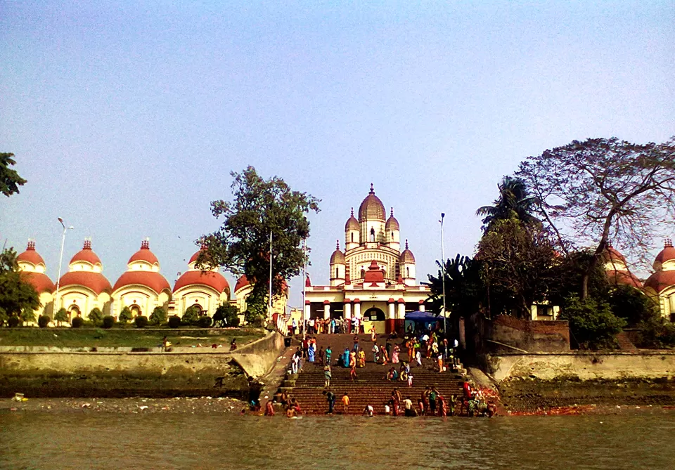 Photo of Dakshineshwar Temple Ghat, May Dibas Pally, Dakshineswar, Kolkata, West Bengal, India by Bijoy Champ