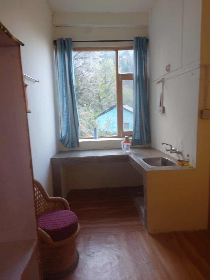 Photo of I Have Shifted to Manali to do Work from Mountains & Travel Across Himachal 2/4 by Heena Bhatia