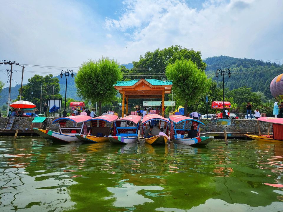 Photo of Kashmir: From the eyes of a Kashmiri by Chandan deep Kour
