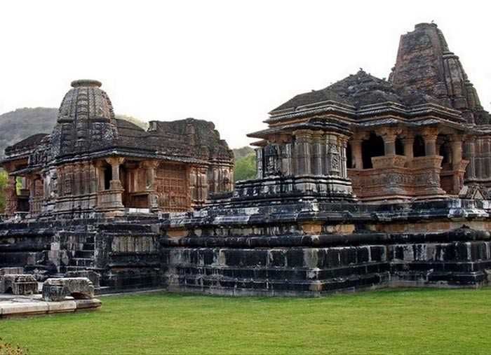 Photo of Delwara, Rajasthan, India by Deendyal Singh