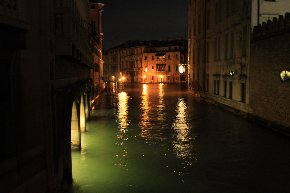 Photo of How to explore Venice on foot. by Lalitha Priyadharshini