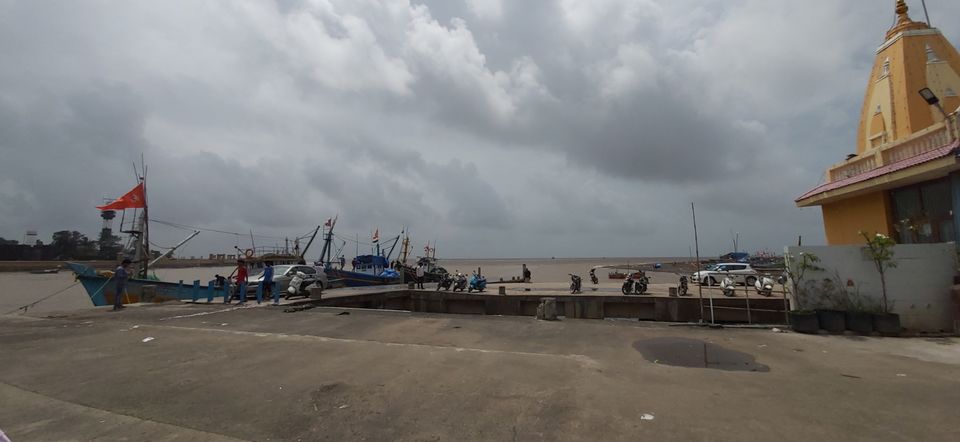 Photo of An uncertain trip to Daman by Akash Ghatage