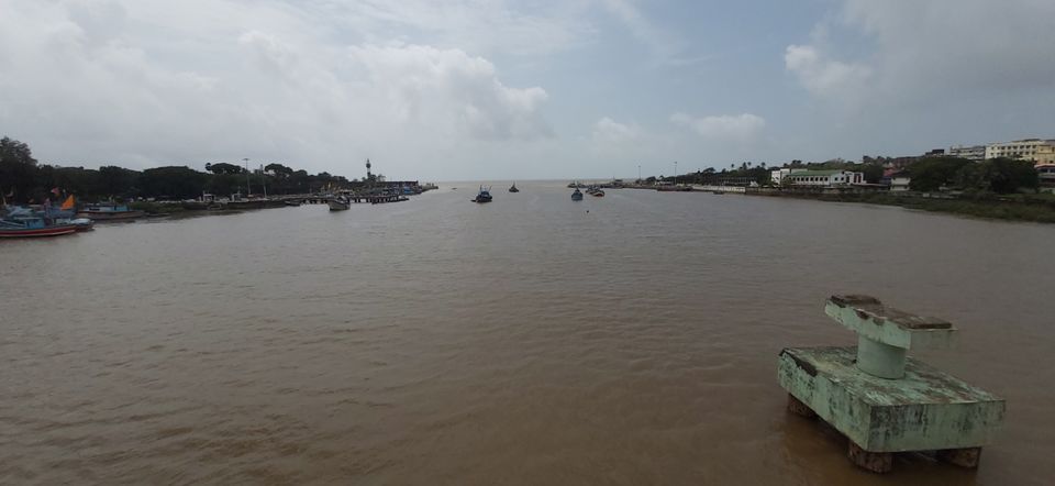 Photo of An uncertain trip to Daman by Akash Ghatage