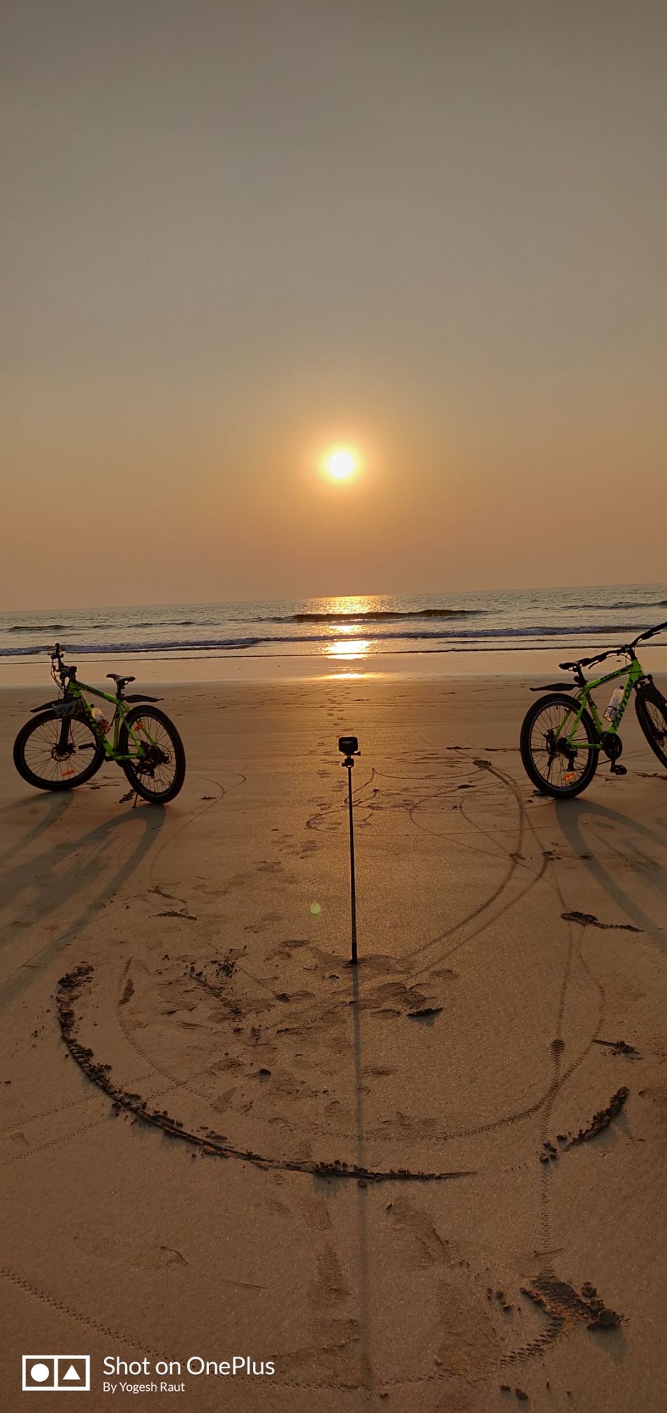 Photo of Aare Ware Beach., Ratnagiri-Ganpati Pule Highway, Basni, Maharashtra, India by MECHYORA