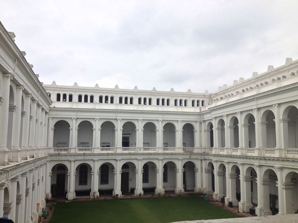 Photo of Kolkata-The then modern city 3/7 by Navneeth Venkatesh