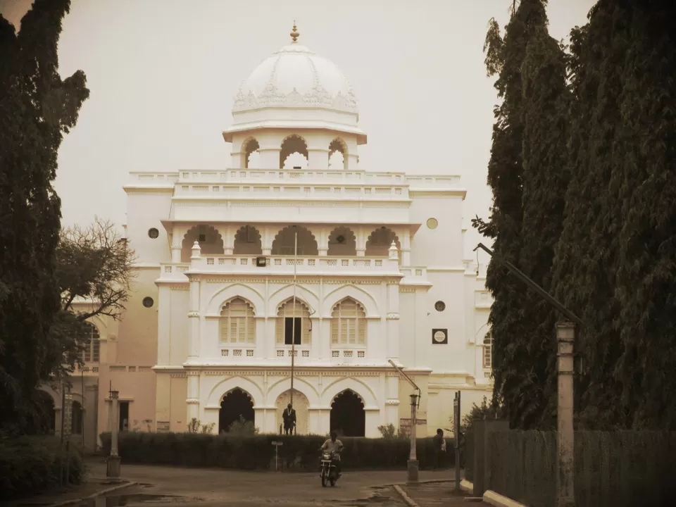 Photo of Gandhi Memorial Museum, Alwarpuram, Madurai, Tamil Nadu, India by Navneeth Venkatesh