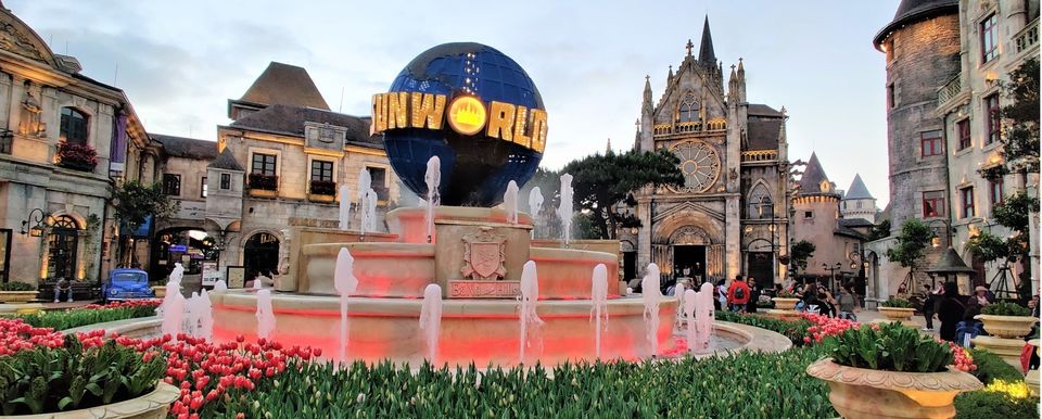 Photo of Ba Na Hills, the Disneyland of Vietnam by Ankur Dulwani