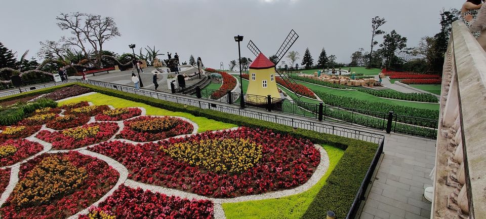 Photo of Ba Na Hills, the Disneyland of Vietnam by Ankur Dulwani