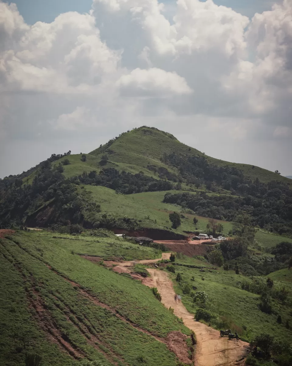 Photo of Mandalpatti Peak, Madikeri, Karnataka, India by DOI