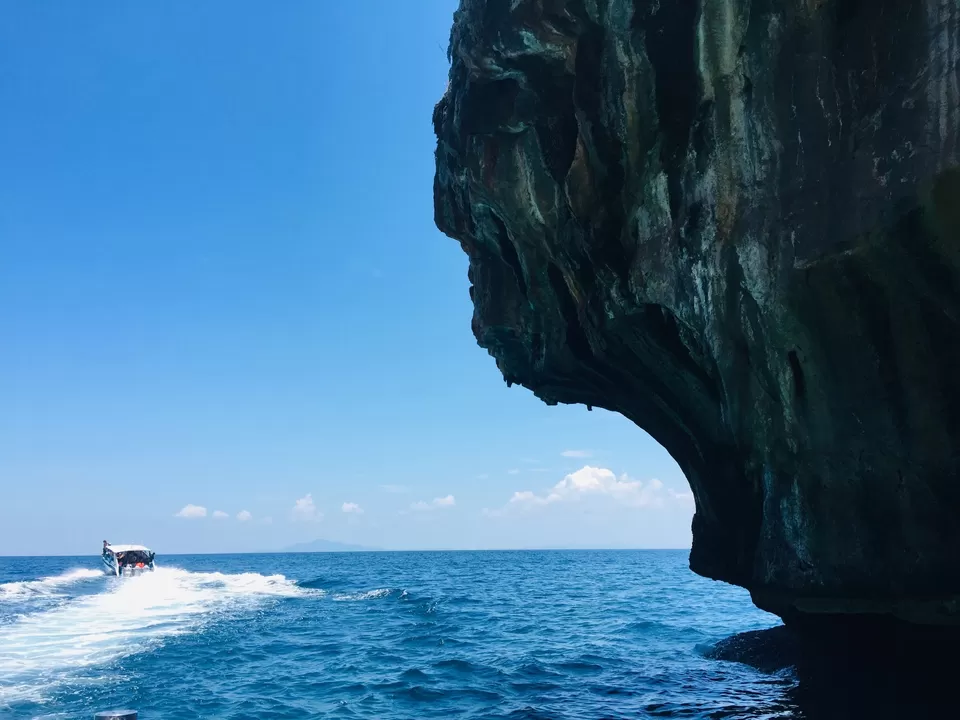 Photo of Phi Phi Leh, Ao Nang, Mueang Krabi District, Krabi, Thailand by Satvik Sinha