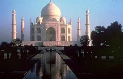 Photo of Agra, Uttar Pradesh, India by Art of Bicycle Trips