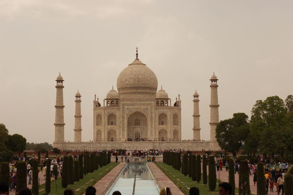 Photo of Taj Mahal – Epitome of Love 4/12 by Ish