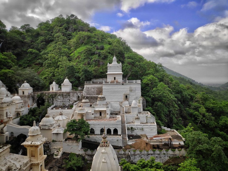 Photo of Digamber Muktagiri Jain Temple, Taluk, Malni, Madhya Pradesh, India by saurabh jain