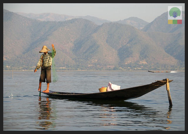 Photo of The Best of Myanmar 4/5 by Juan Gallardo