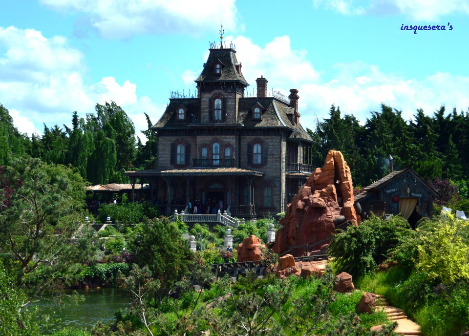 Photo of Disneyland Paris guide for first timers by Indu Wary