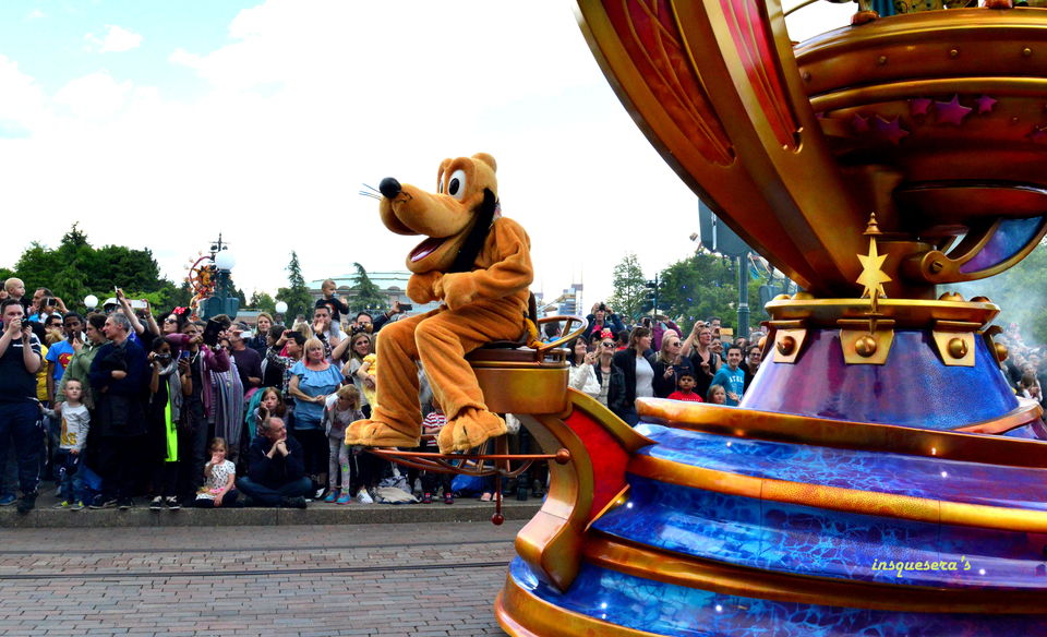 Photo of Disneyland Paris, Marne-la-Vallée, France by Indu Wary