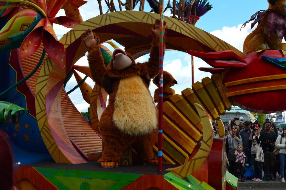 Photo of Disneyland Paris, Marne-la-Vallée, France by Indu Wary