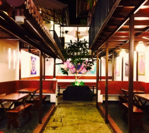 Photo of Books, quaint café, hot Coffee and Rain:&nbsp;The most sinful indulgence in Namma Bengaluru 1/2 by Indu Wary