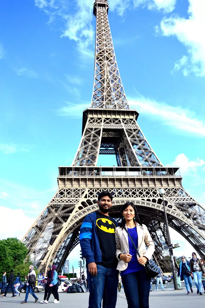 Photo of Eiffel Tower, Avenue Anatole France, Paris, France by Indu Wary