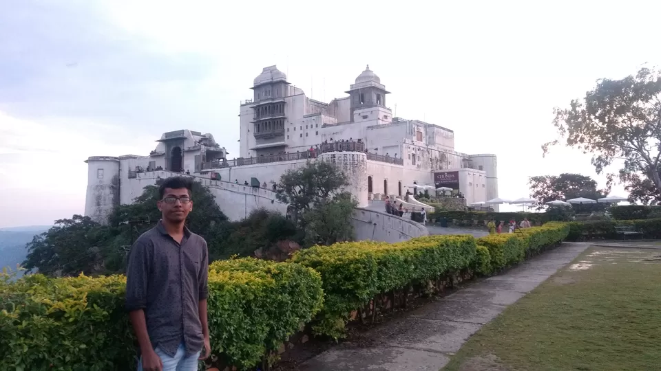 Photo of The Sajjangarh Fort, Sajjan Garh Road, Udaipur, Rajasthan, India by Avinash Chavan