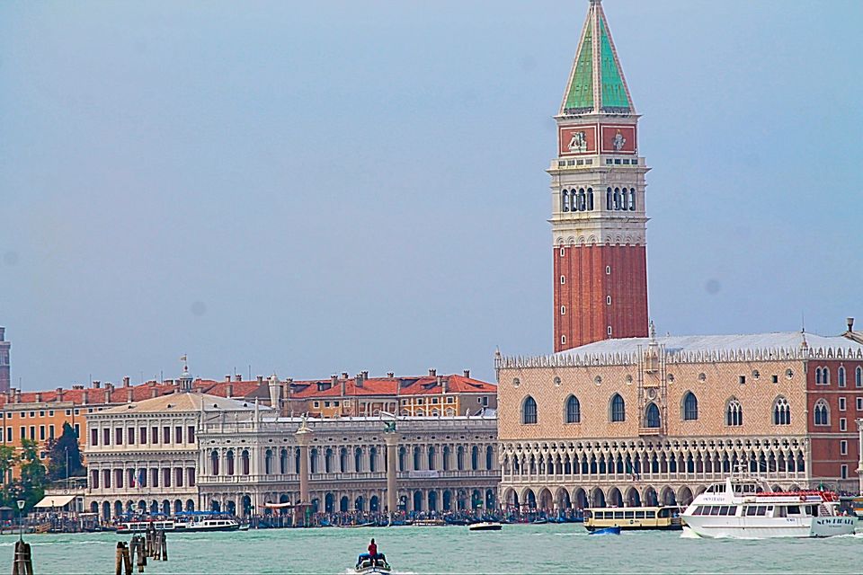 Photo of Venice and its two jewels: Murano and Burano 23/45 by Ankita Gupta
