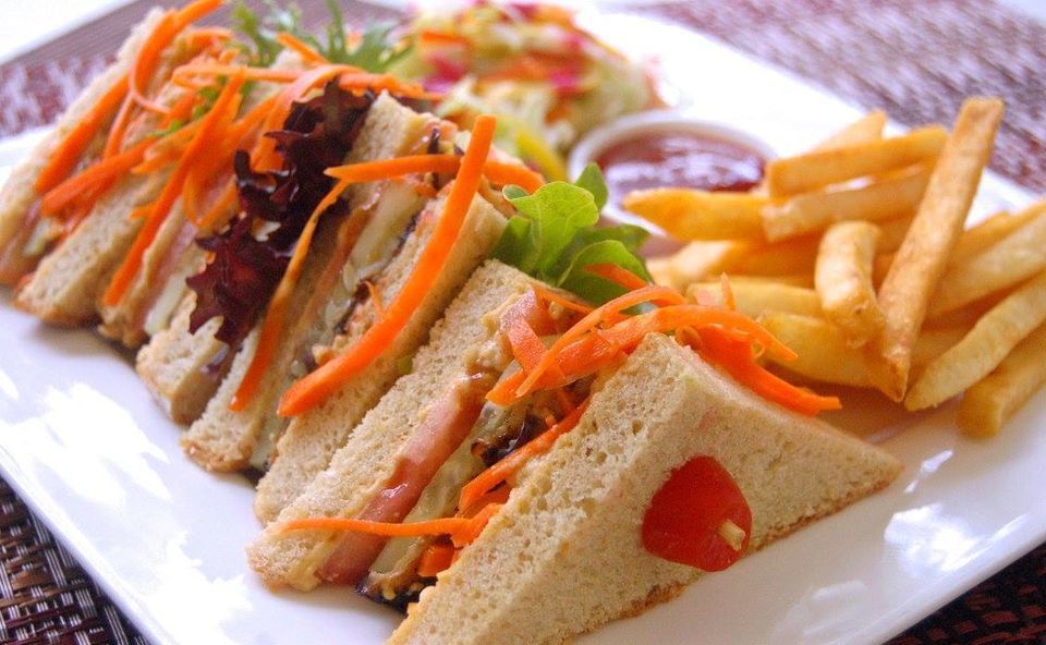 Photo of 9 Best Places To Eat In Singapore If You're A Vegetarian by Adete Dahiya