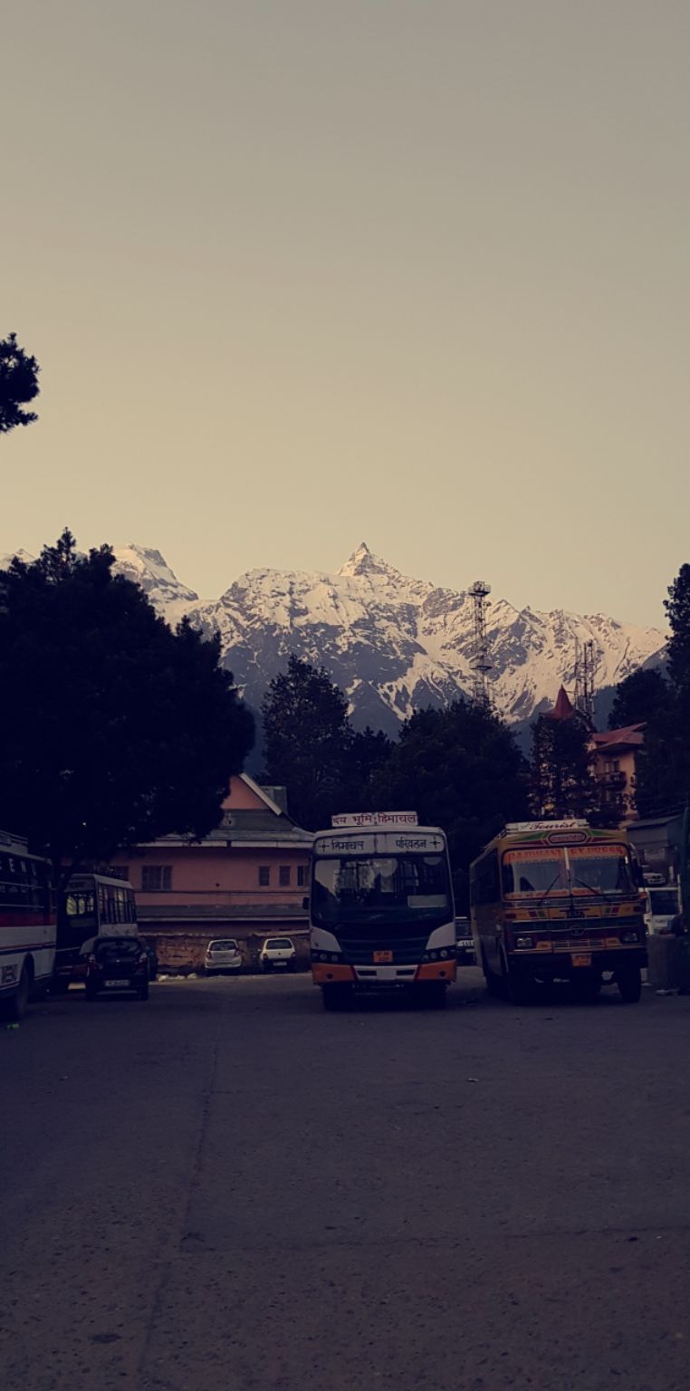 Photo of Shimla, Himachal Pradesh, India by Saurabh Sunder
