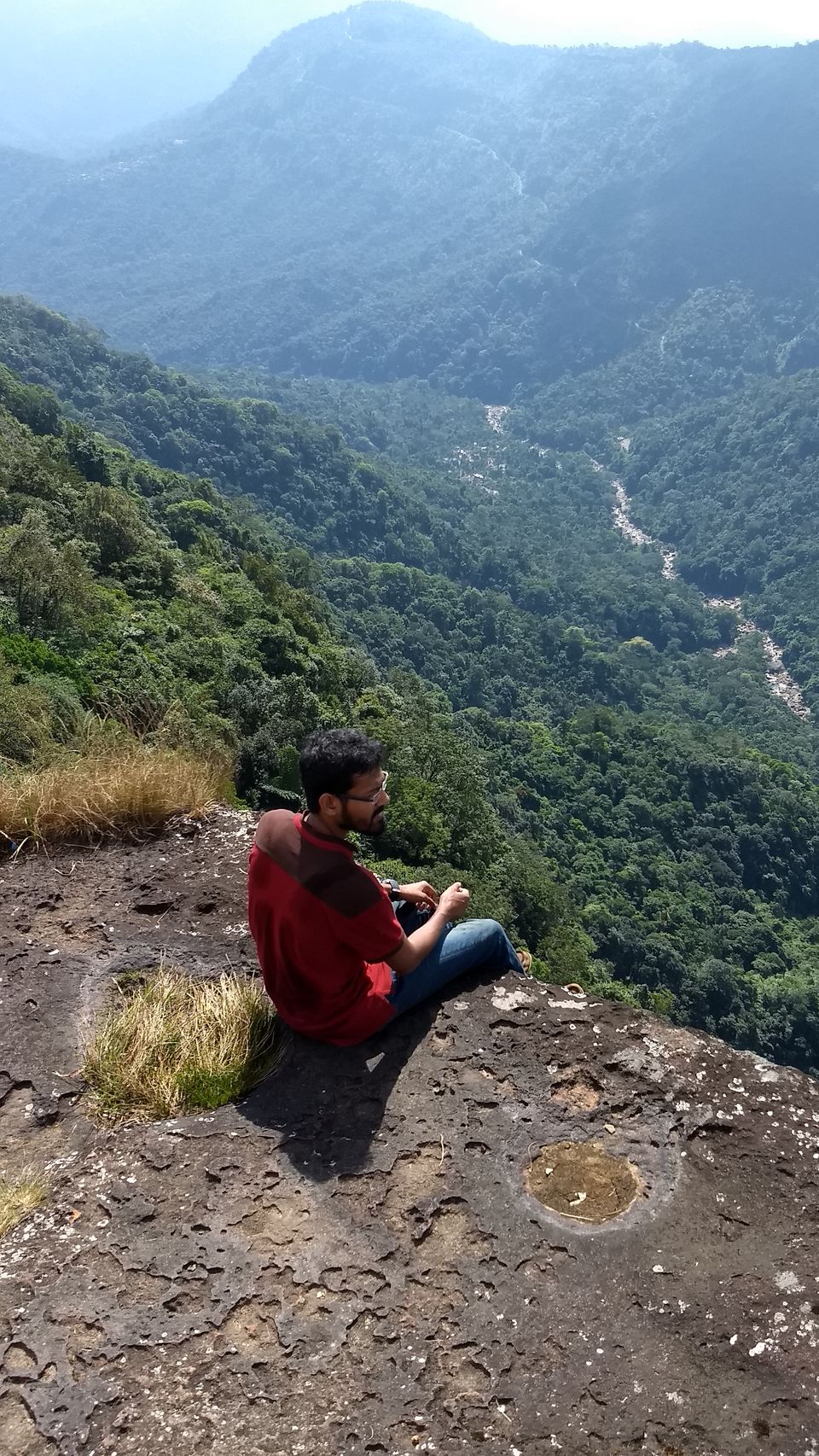 Photo of Nohsngithiang View, Cherrapunjee, Meghalaya, India by Sambhav Poddar