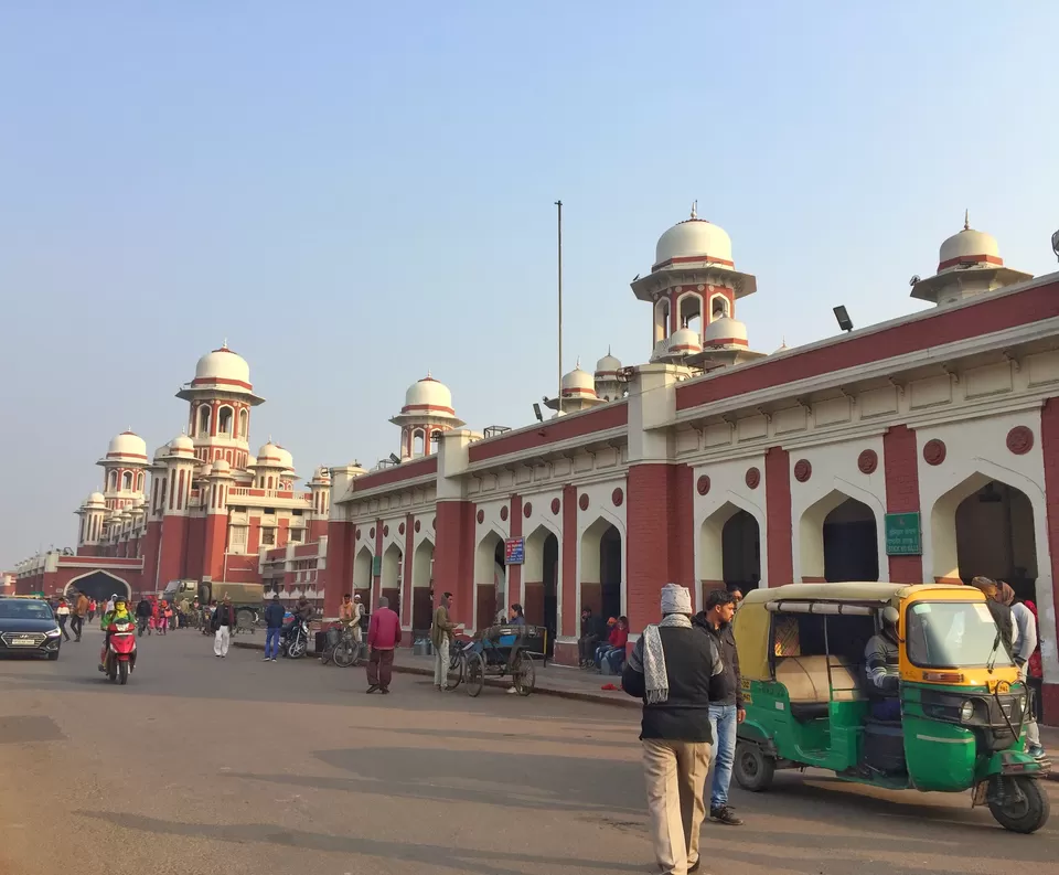 Photo of Charbagh Railway Station (LKO), Railway Colony, Charbagh, Lucknow, Uttar Pradesh, India by kalaivani kannaiyan