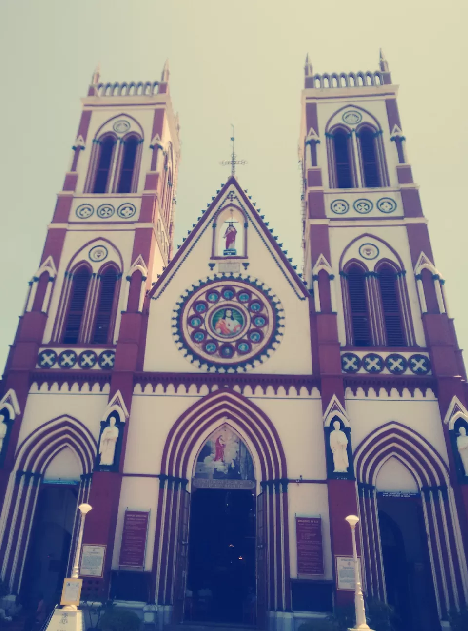 Photo of Sacred Heart Church, M.G. Road Area, Puducherry, India by Shylu Vk