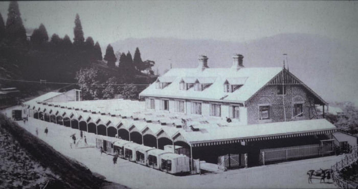 Photo of Darjeeling Himalayan railways – A romantic prelude to the mighty Himalayas 4/10 by Amrita