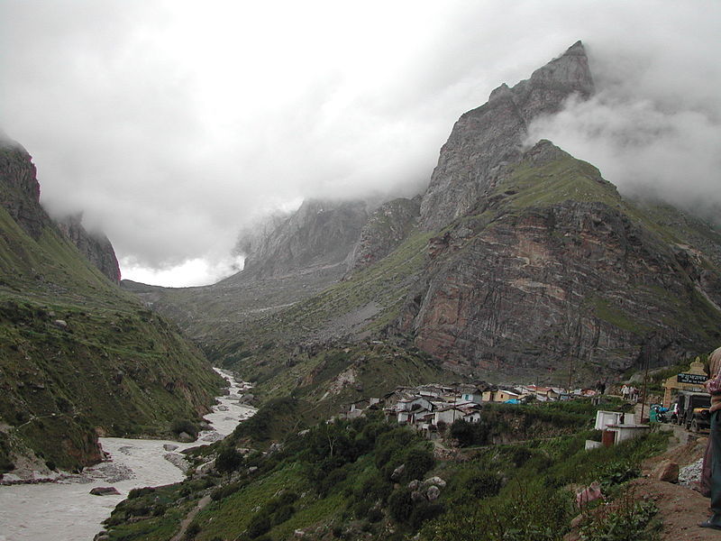 Photo of Badrinath, Uttarakhand, India by Amrita