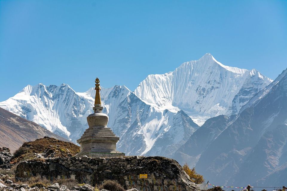 Photo of This easy trek in Nepal will give you the best views of valleys and mountains by Amrita