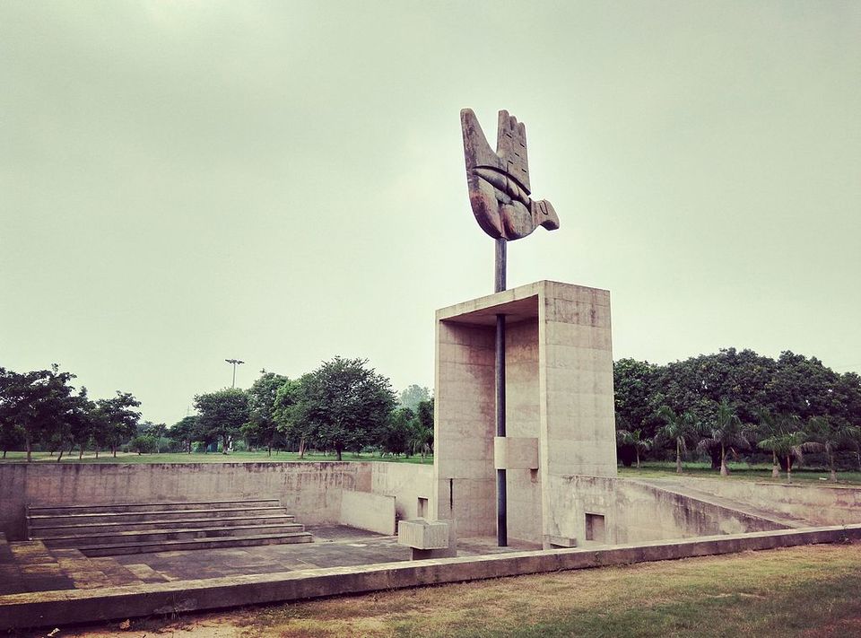 Photo of Open Hand Monument, Capitol Complex, Uttar Marg, Chandigarh, India by Amrita & Agni