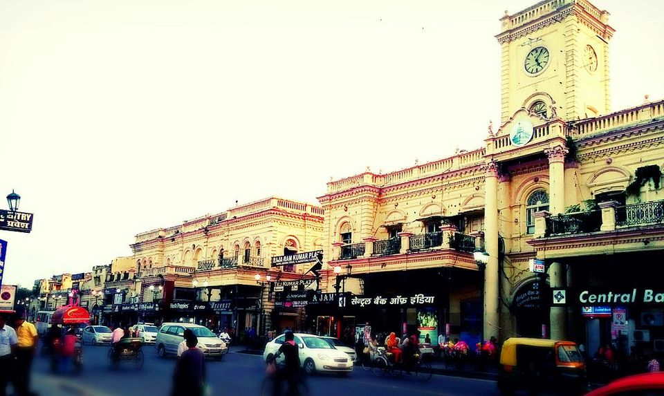 Photo of Bara Imambara, Machchhi Bhavan, Lucknow, Uttar Pradesh, India by Amrita