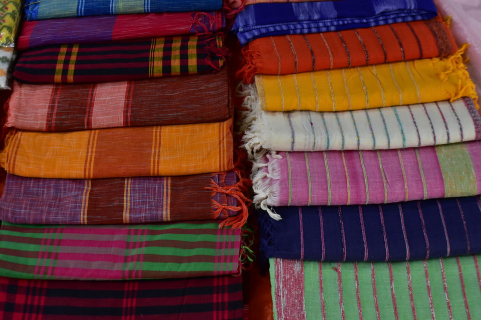 Photo of Sonajhurir Sanibarer Haat, Kabi Mohanpur, West Bengal, India by Amrita