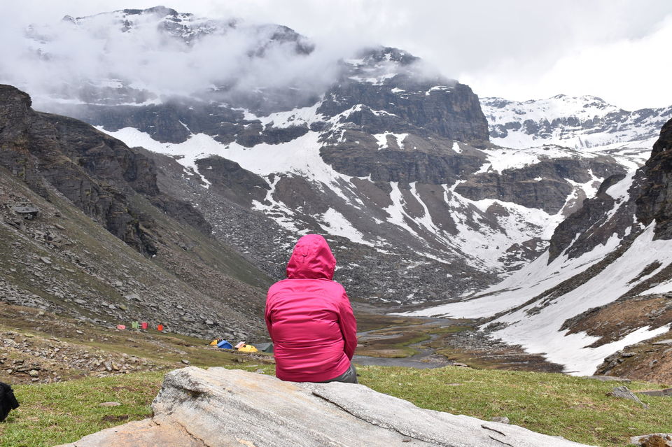 Photo of This Female Trekker's Life Changed Completely After Visiting - Himalayas and This Is Her Story! 5/5 by Amrita