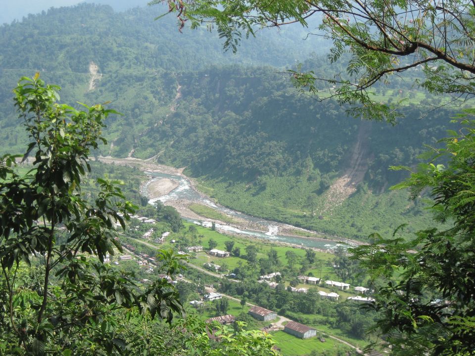 Photo of This monsoon visit the scenic tea gardens of Samsing by Amrita
