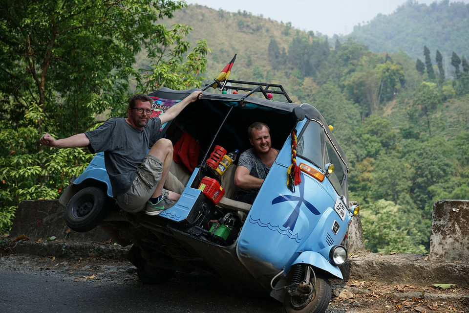 Photo of These 3 Guys In A Rickshaw Raised ₹ 12 Lakhs In Just 13 Days For Orphans In Shillong 2/6 by Gunjan Upreti