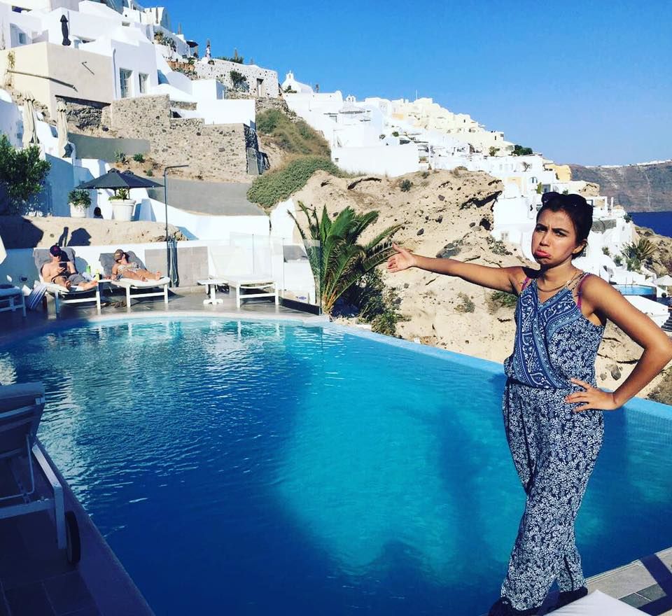 Photo of This Pakistani Woman Is Winning The Internet Today With Her Hilariously TRAGIC Honeymoon Story 6/11 by Gunjan Upreti