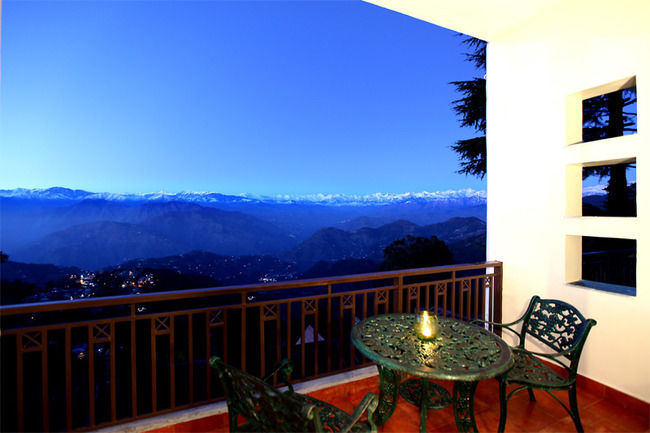 Photo of 17 Luxury Resorts Around Delhi For A Quick Getaway by Gunjan Upreti