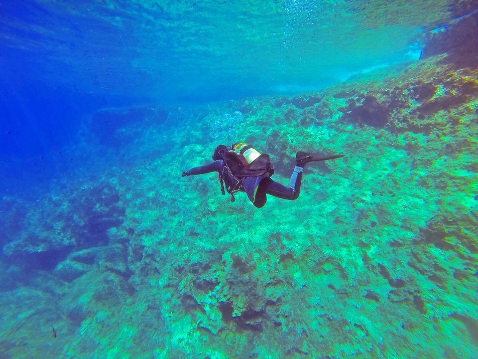 Photo of Everything You Need To Know About Scuba Diving In Goa 1/2 by Gunjan Upreti
